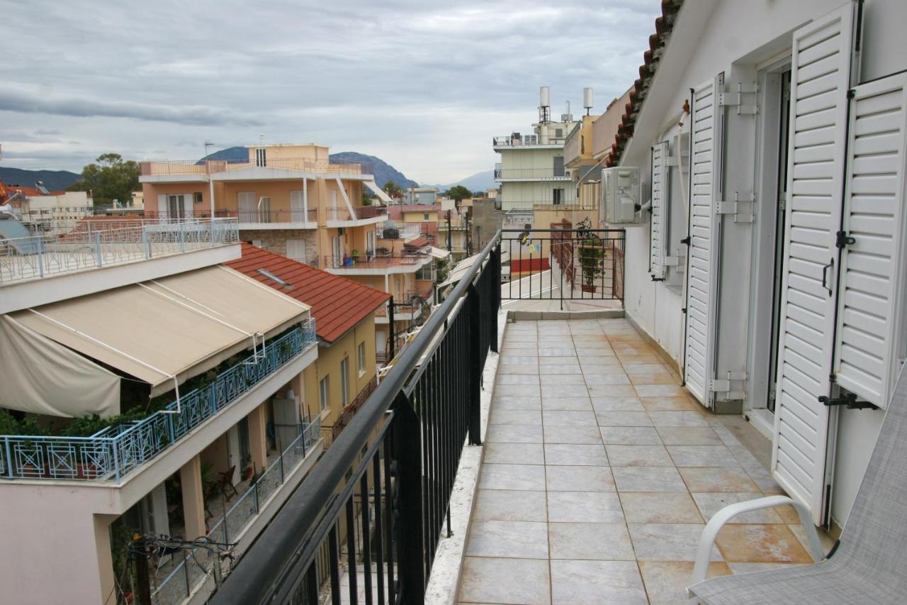 Appartement Ρήγας: Όμορφα Στο Μεσολόγγι. Δ2 Extérieur photo